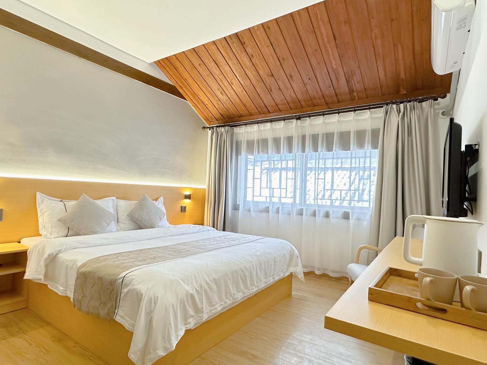 Hemu House Hotel เฟิ่งหวง ภายนอก รูปภาพ