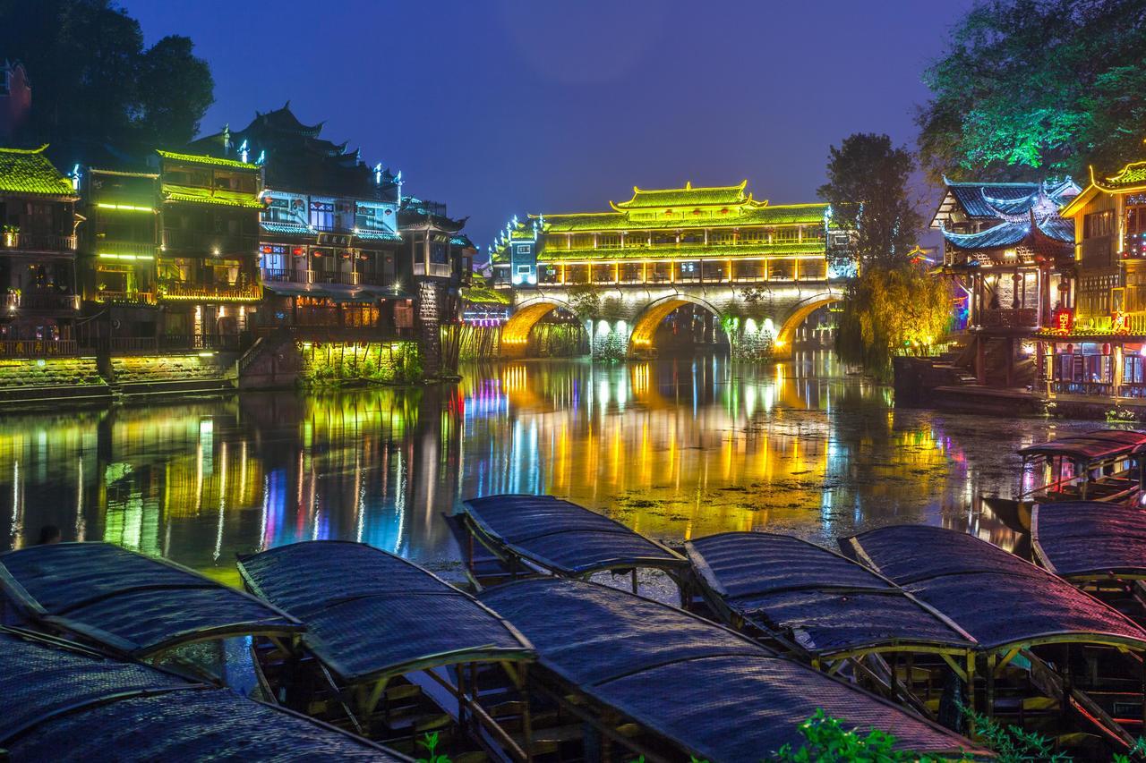 Hemu House Hotel เฟิ่งหวง ภายนอก รูปภาพ